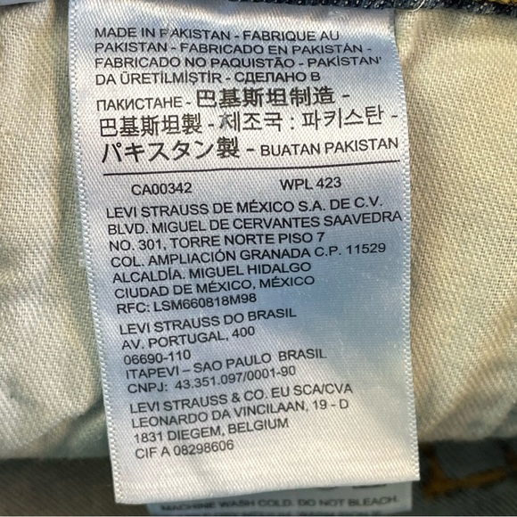 Mens Levi's 541 33 x 30 medium Wash Jeans - Picture 9 of 12